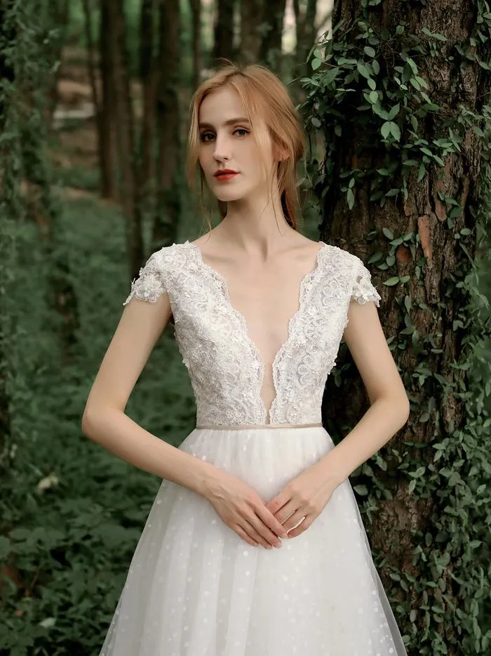 Chic A Line Wedding Dresses Ivory Tulle Beach Wedding Dresses ER2004