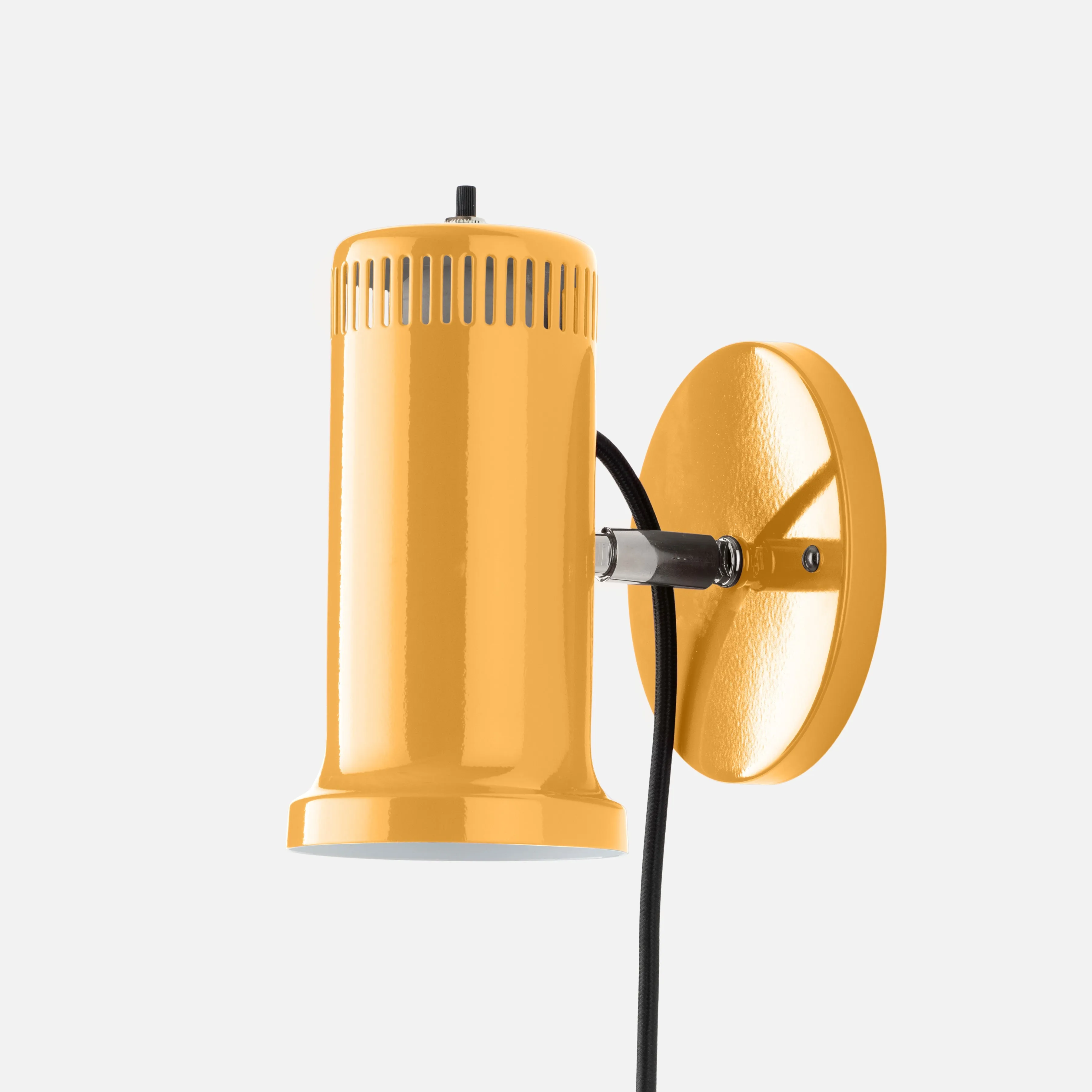 Joe Plug-In Sconce