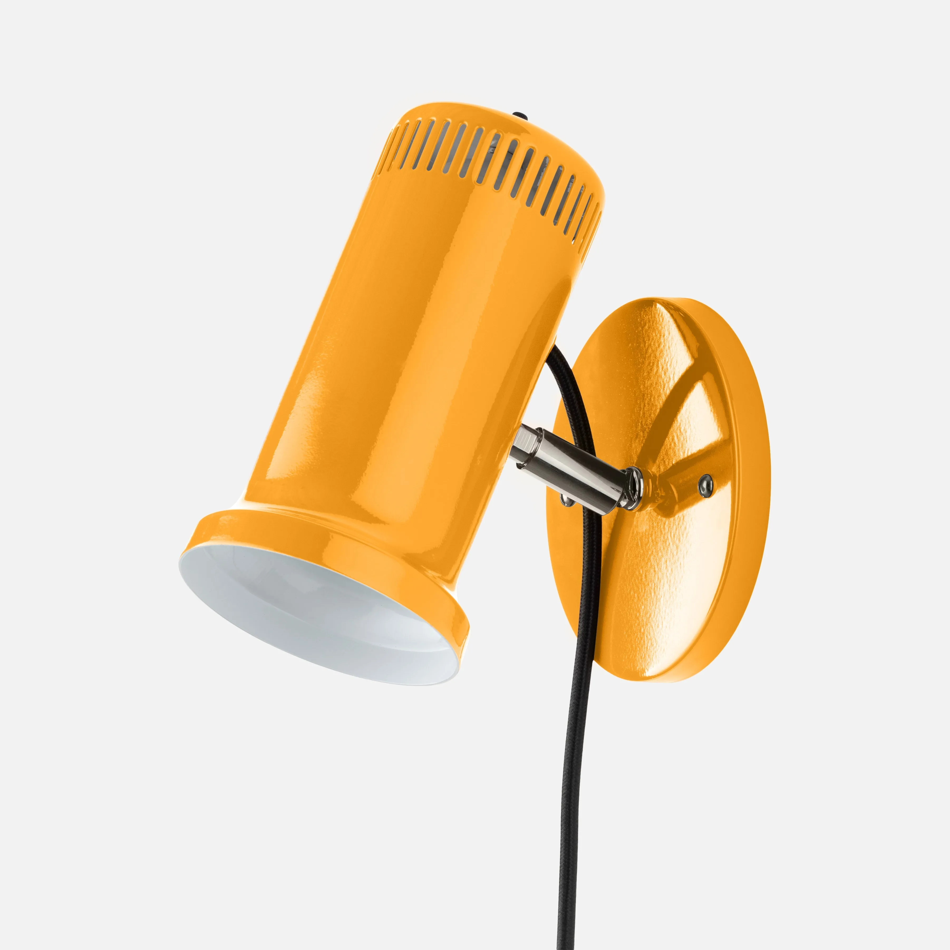 Joe Plug-In Sconce