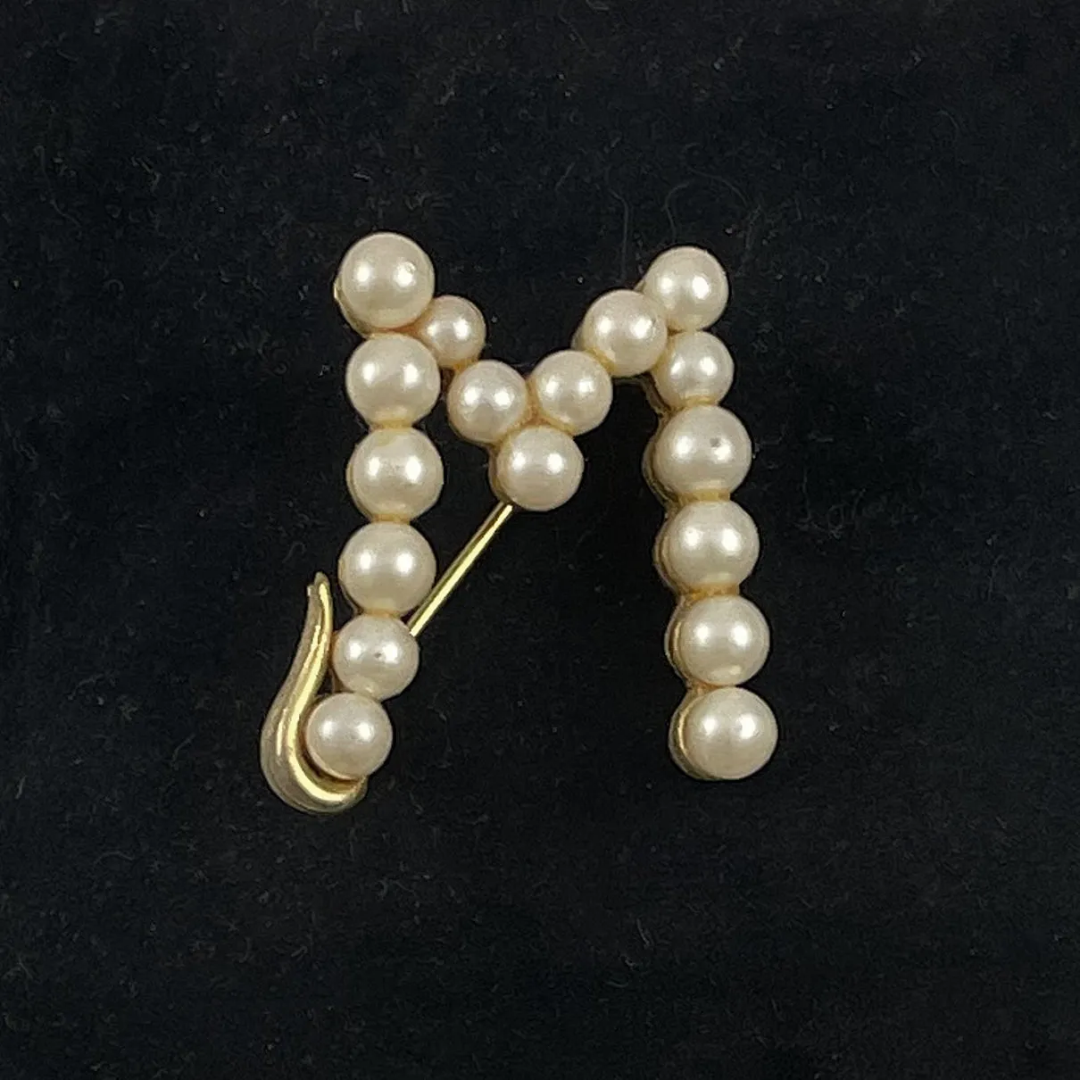 Marvella Pearl Initial M Brooch Vintage