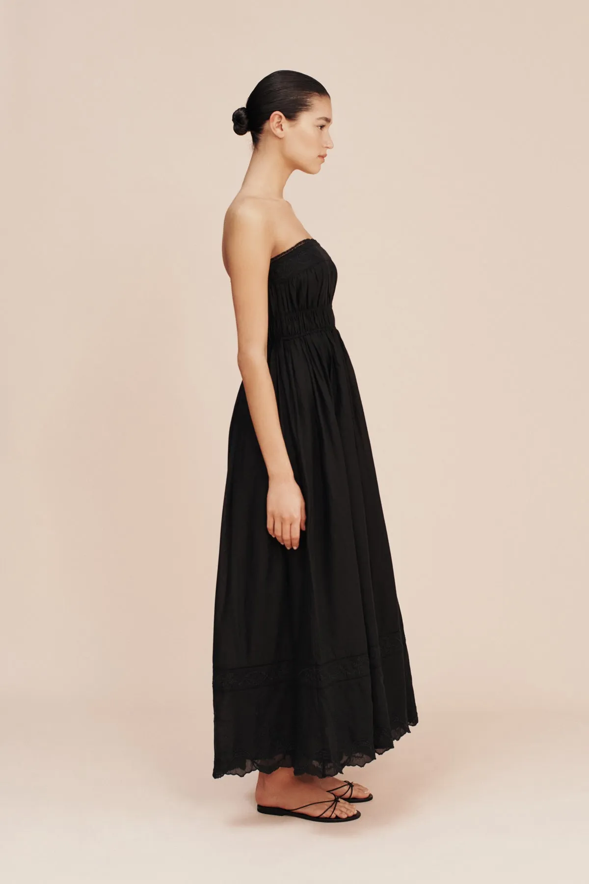 MYLAH STRAPLESS DRESS - BLACK