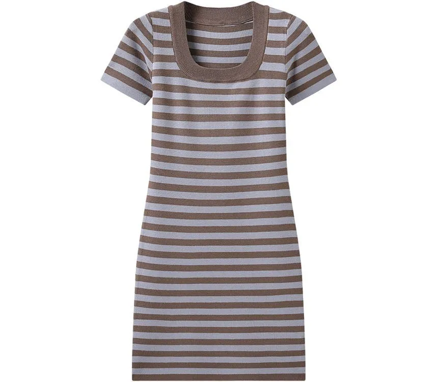 Short-Sleeve Square Neck Striped Midi A-Line Knit Dress kk18