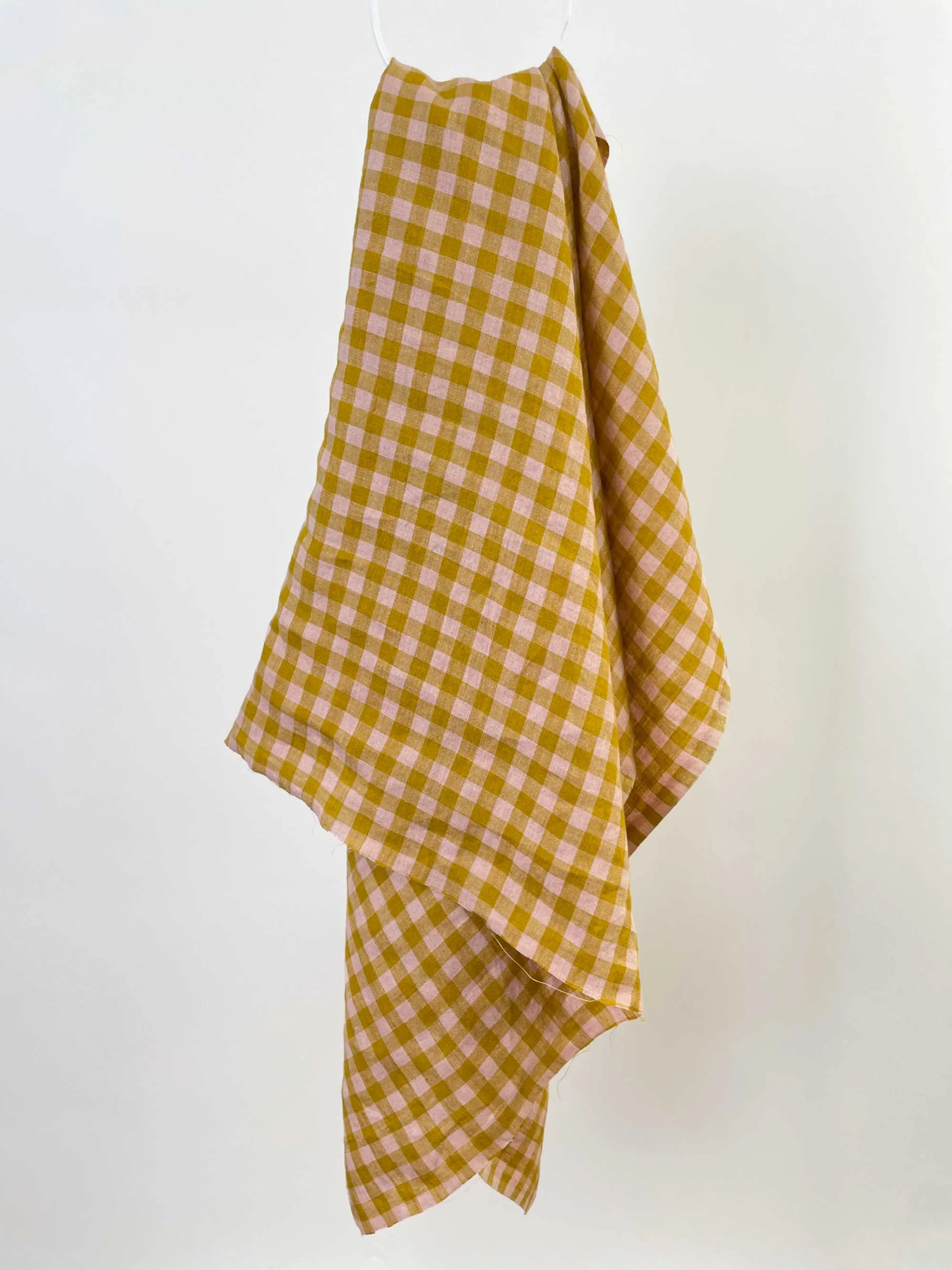 Wes Linen Gingham Fabric