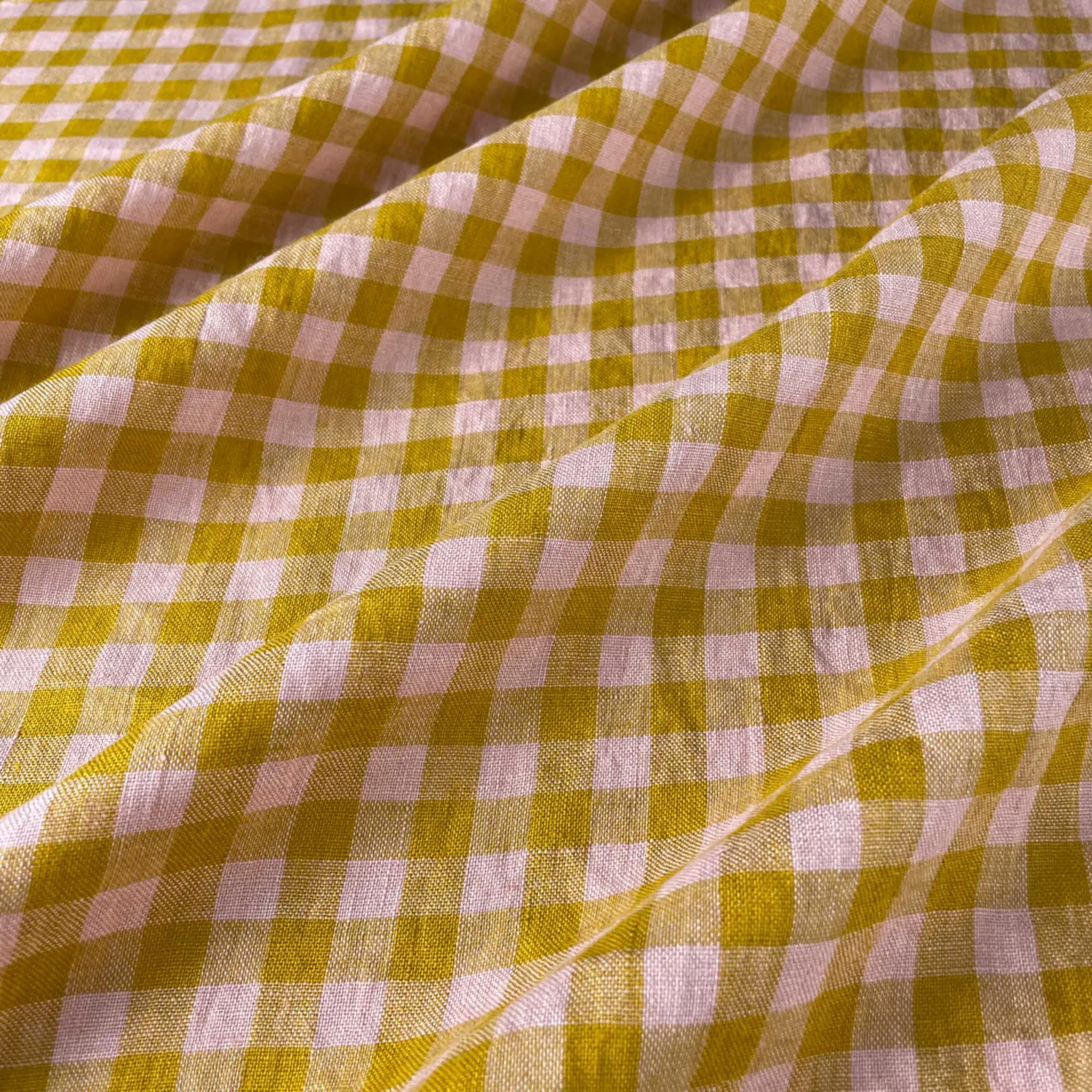 Wes Linen Gingham Fabric