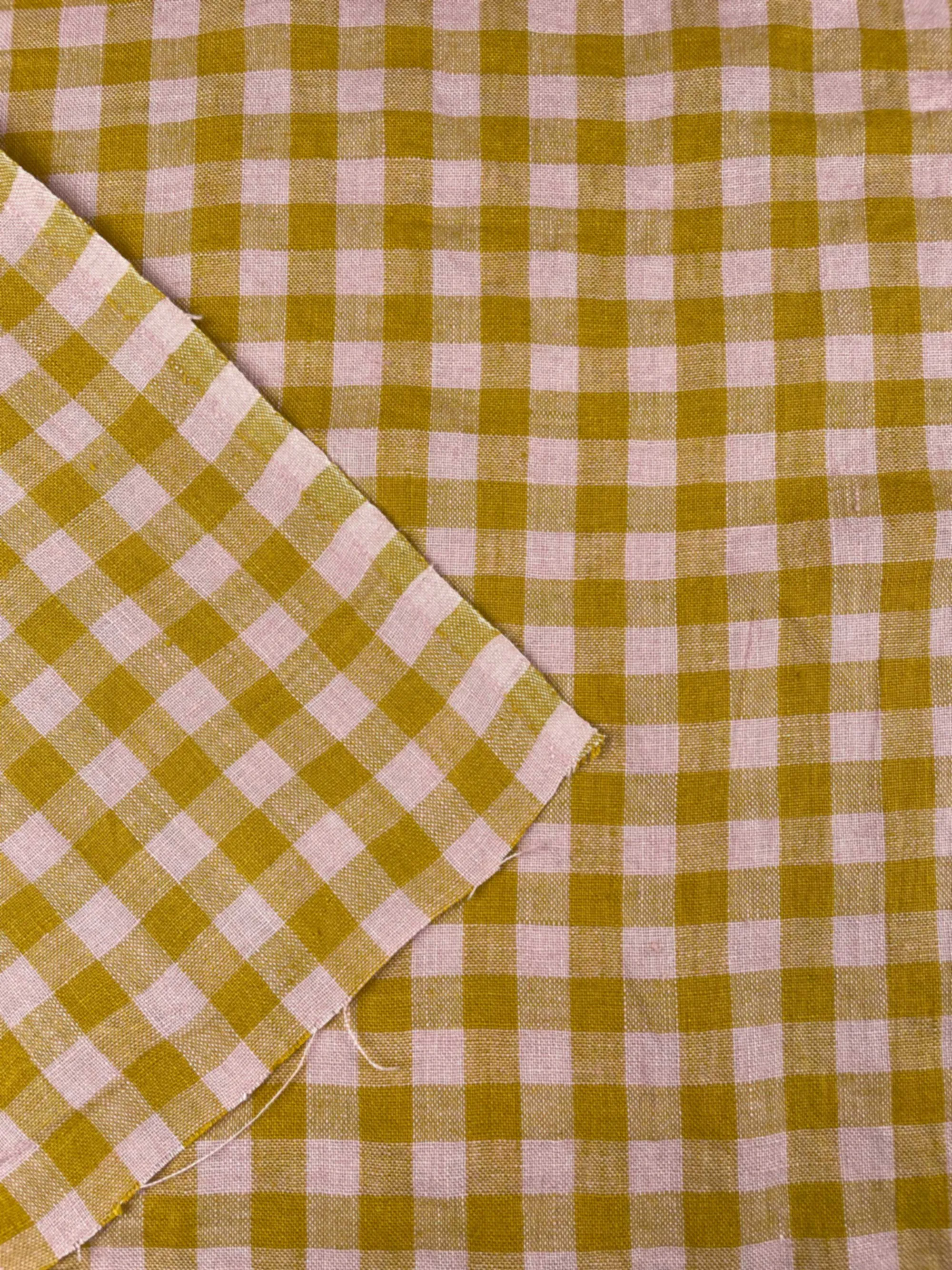 Wes Linen Gingham Fabric