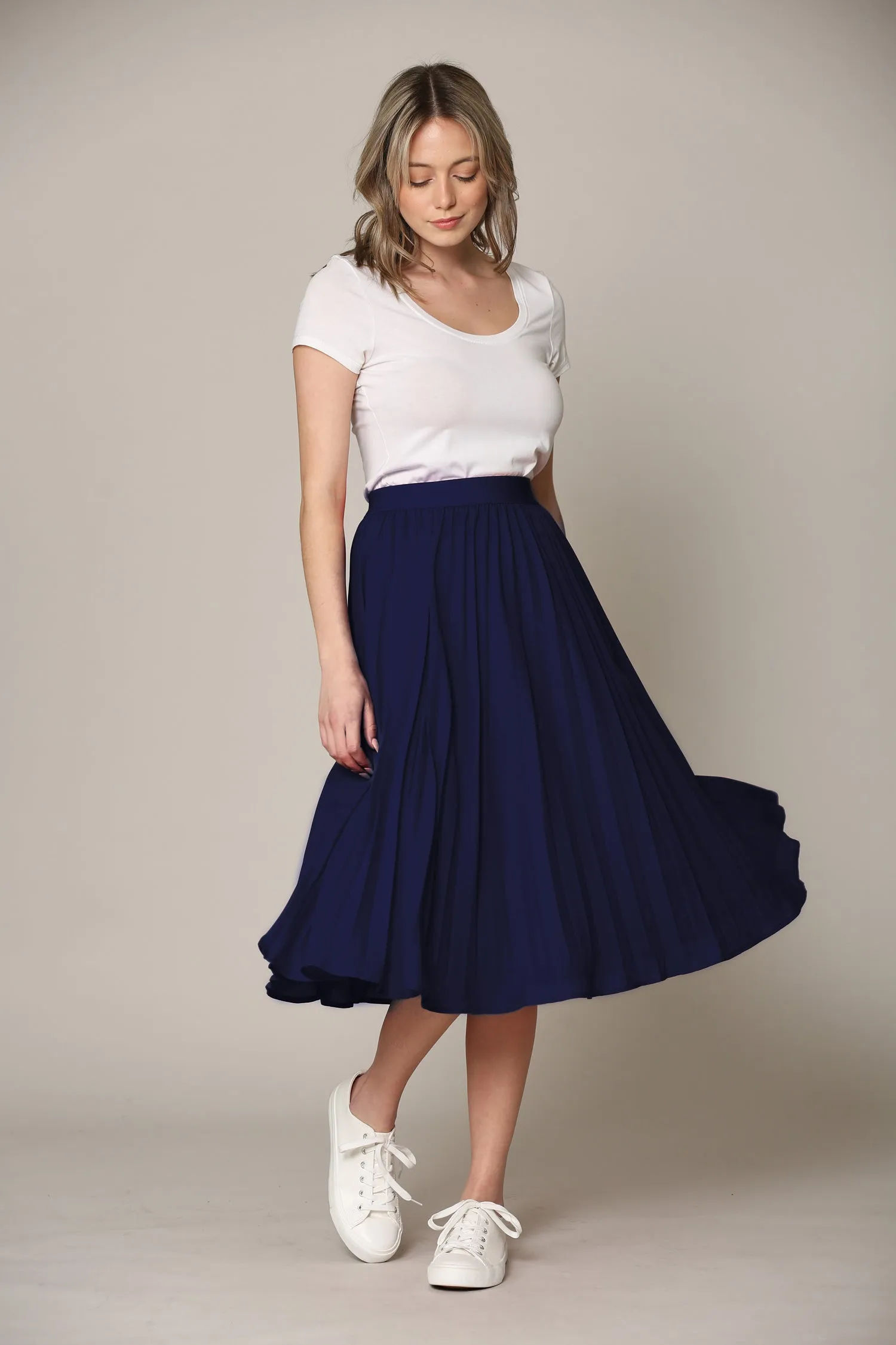 Women's Pleated Swing A-Line Midi Skirt